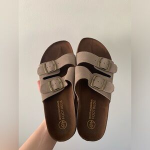 White Mountain Brown Sandals with Buckles